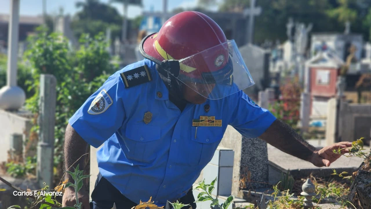 BOMBEROS-(21)