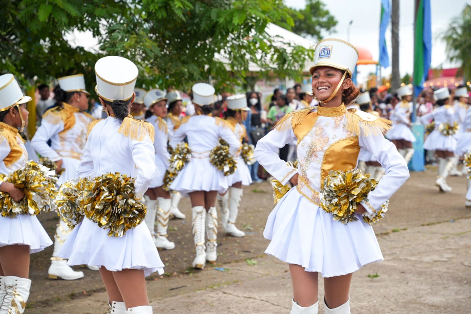 BANDAS3