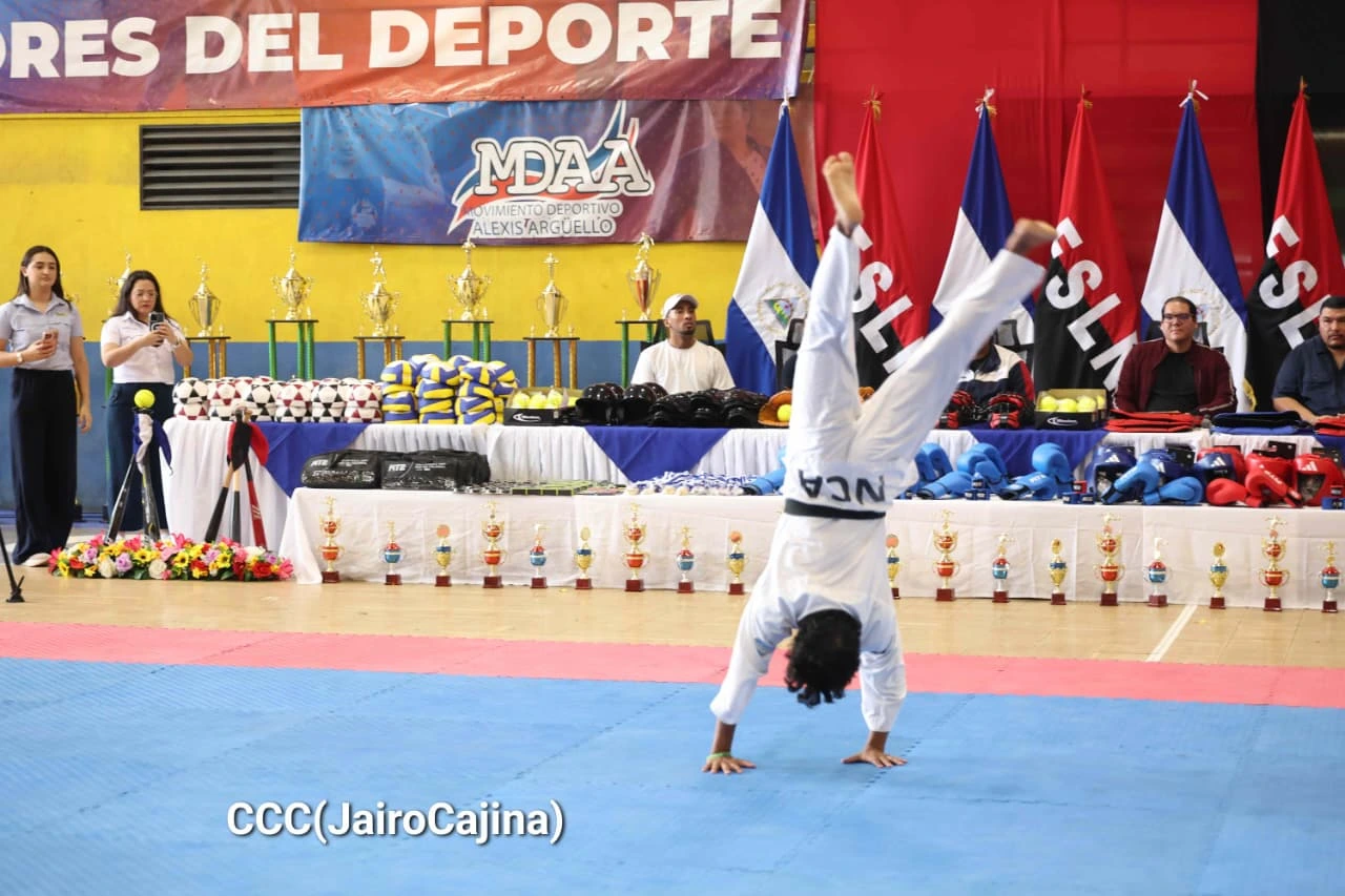 DEPORTES19_18_11zon