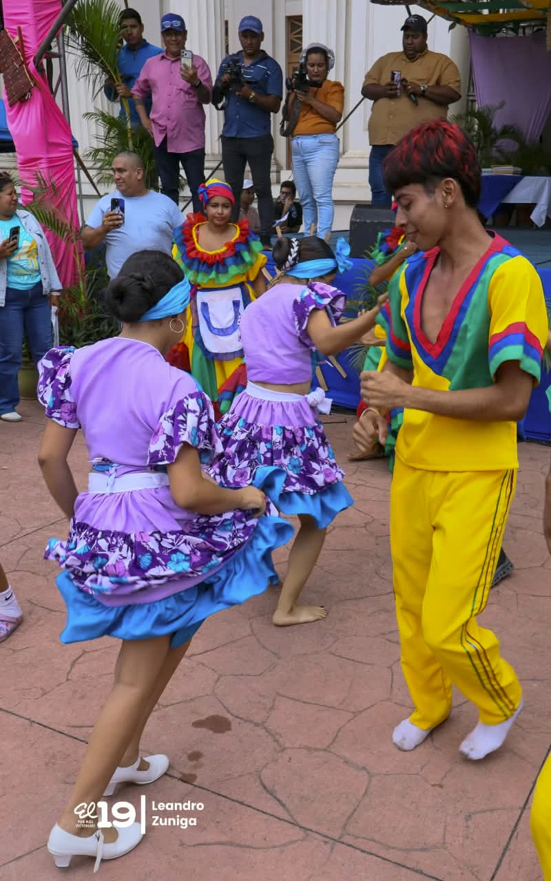 BAILES-(19)