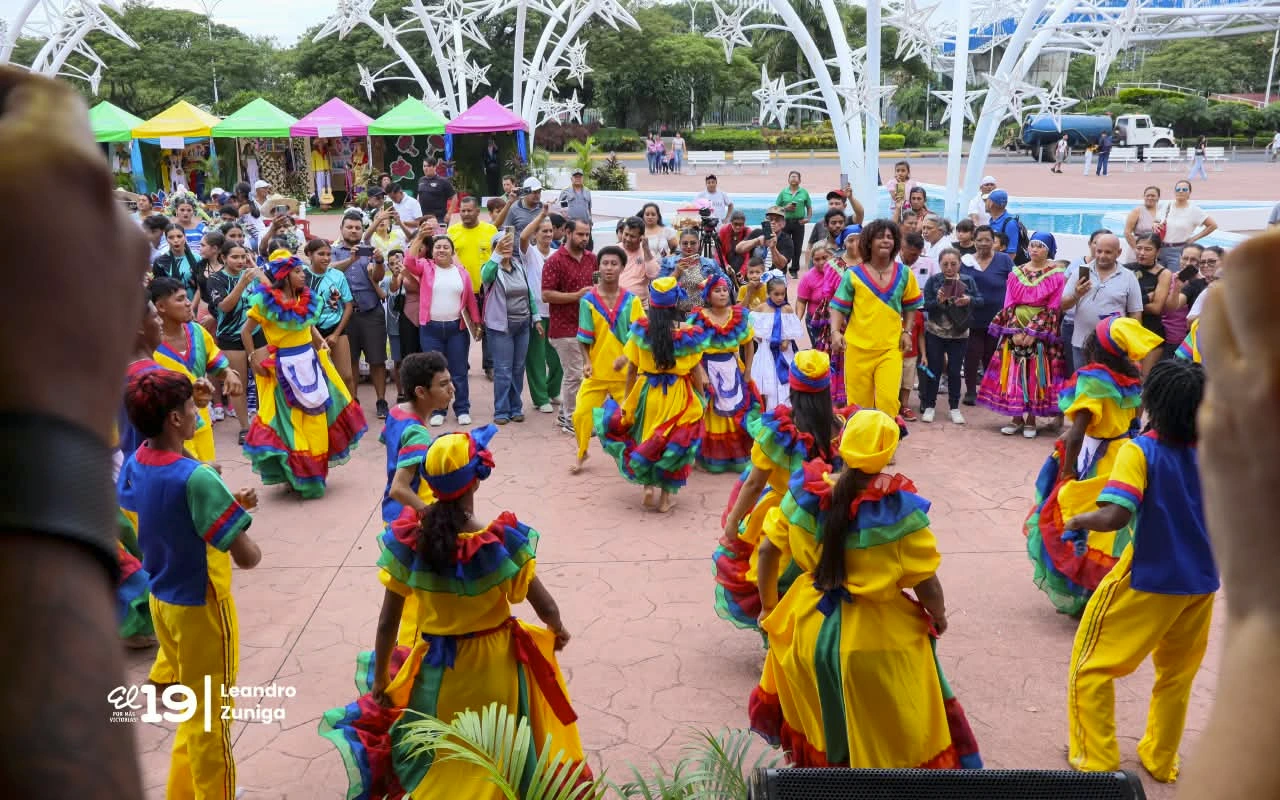 BAILES-(21)