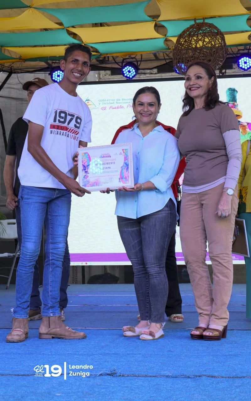 BAILES-(29)