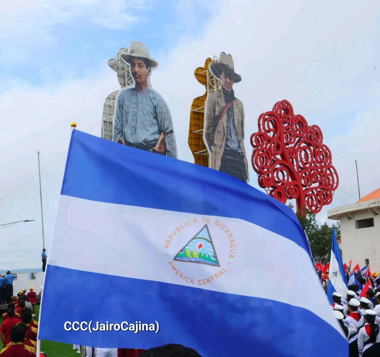 BANDERAS-(4)