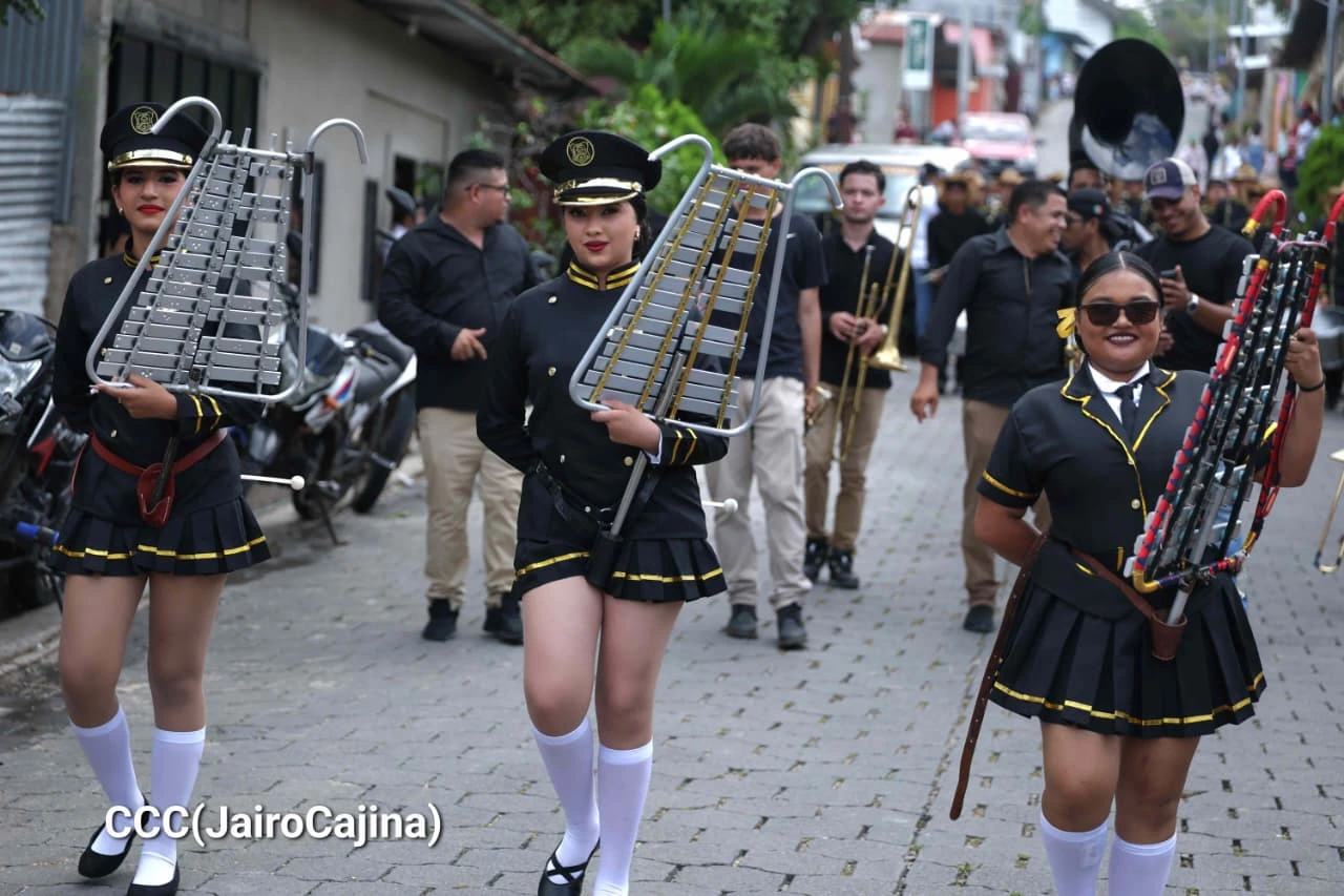 BANDAS-(13)