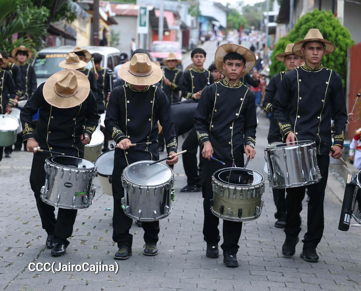 BANDAS-(14)
