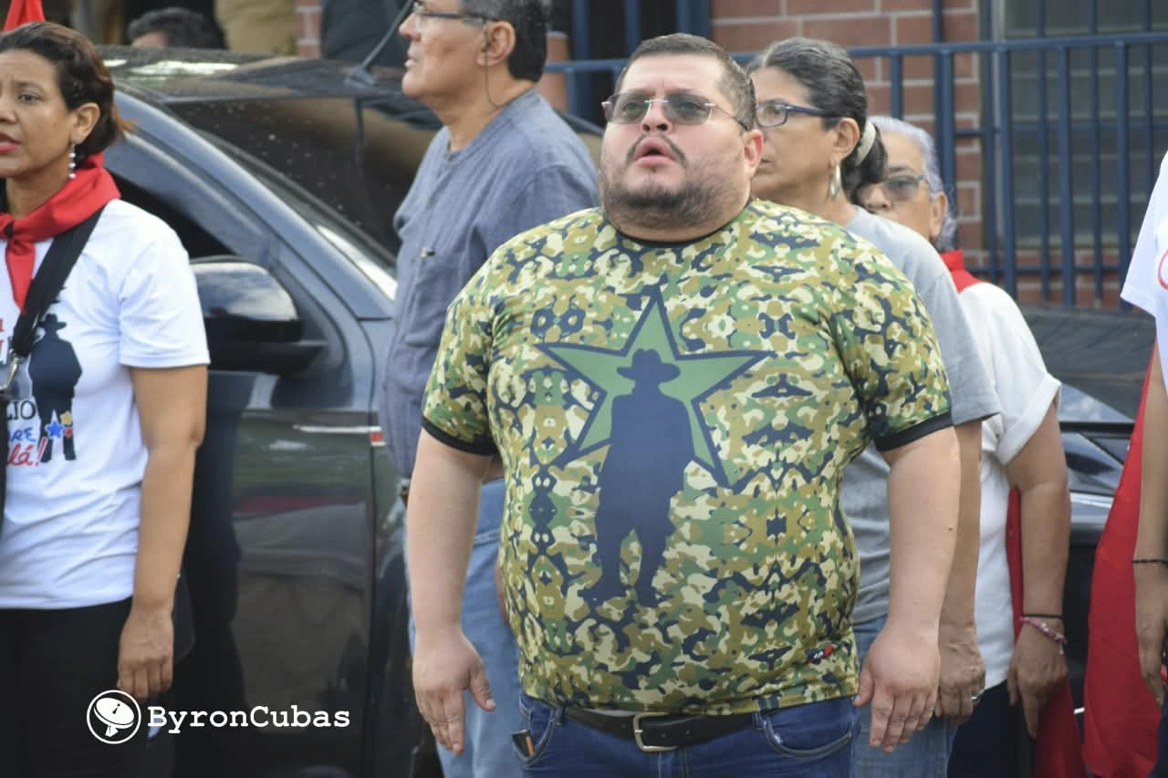 LEON-(7)