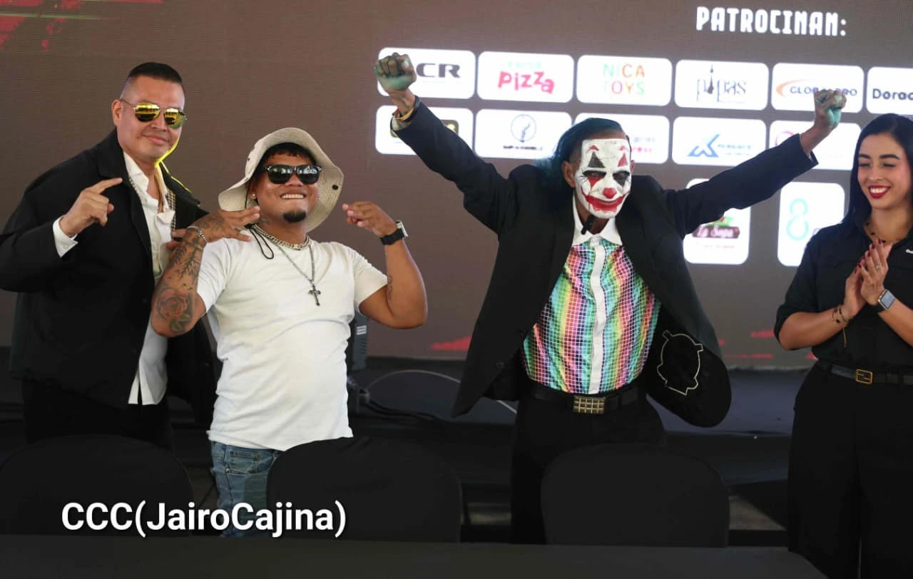 BELLACOS-(8)