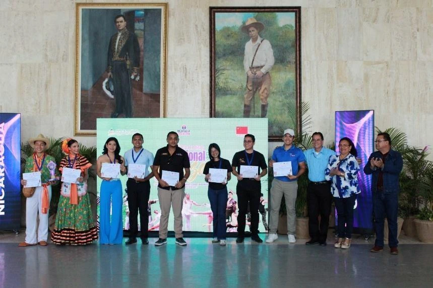 PREMIOS14