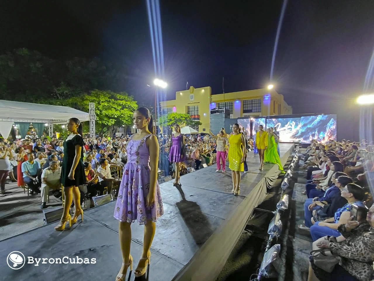 MODA-(19)