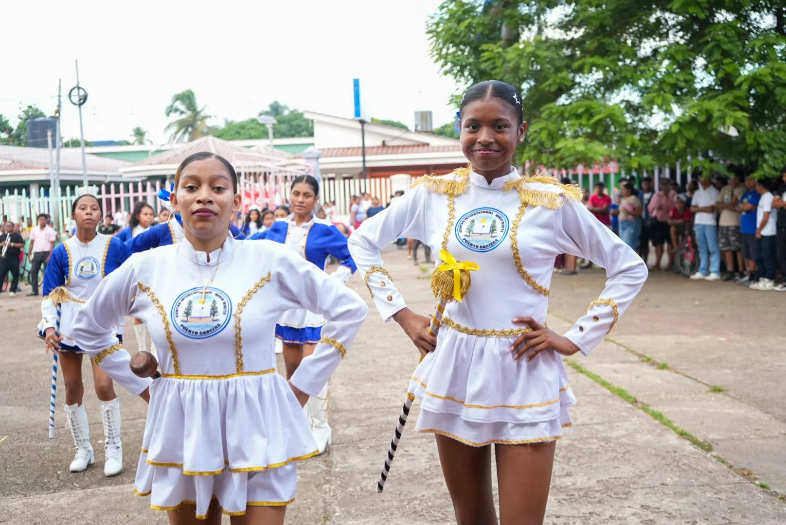 BANDAS19