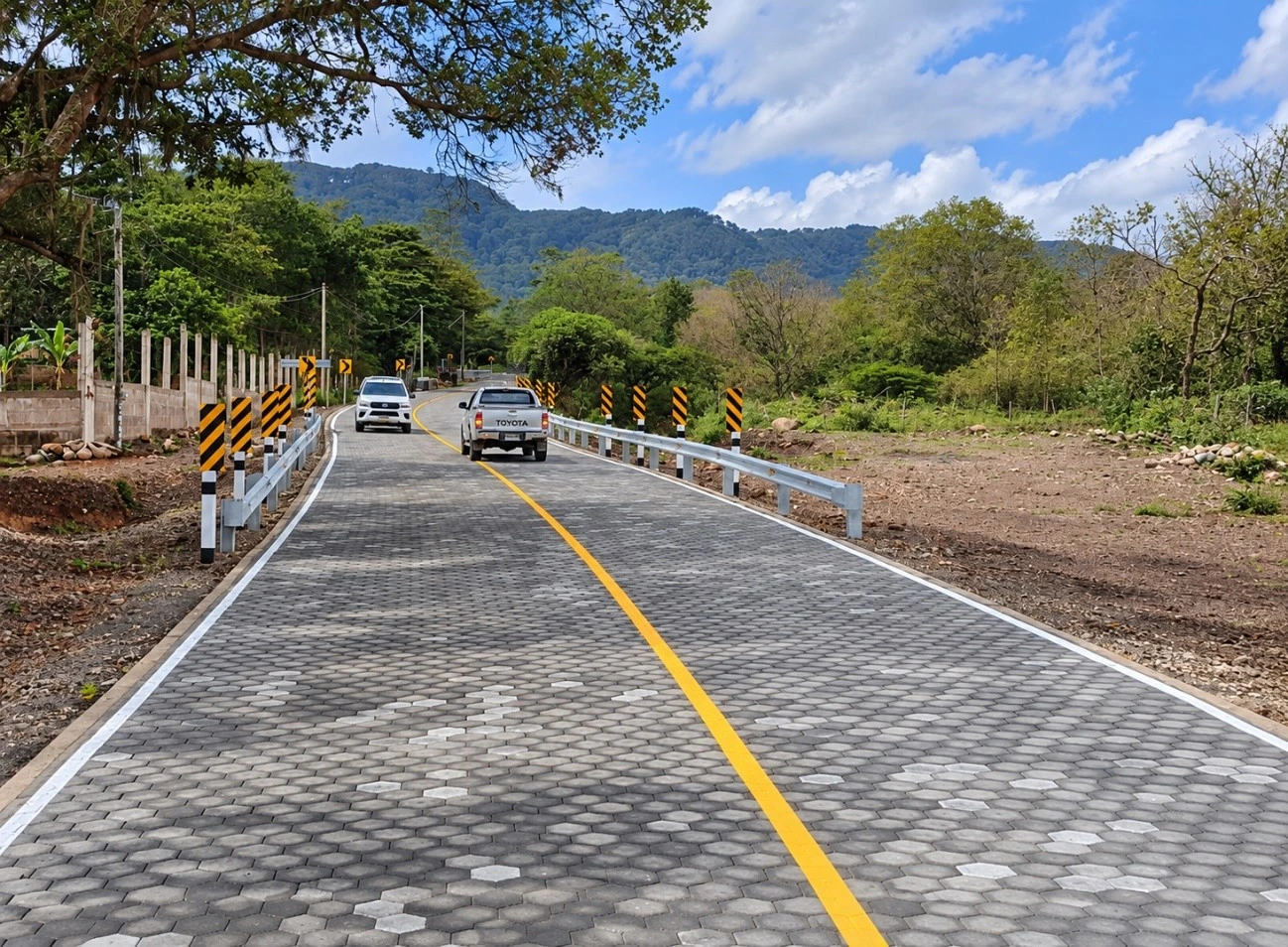 CARRETERA-LA-ESTANZUELA5