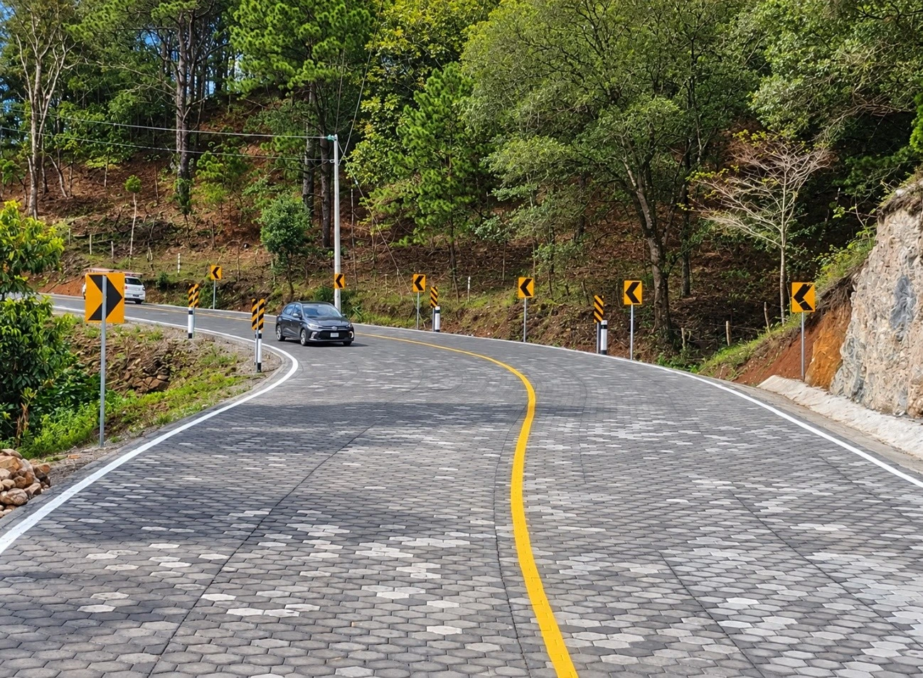 CARRETERA-LA-ESTANZUELA7