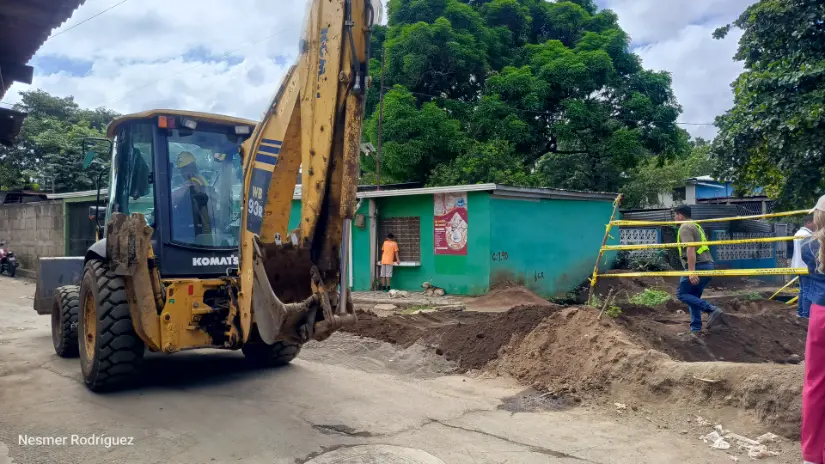 DRENAJE-PLUVIAL-BARRIO-30-DE-MAYO8