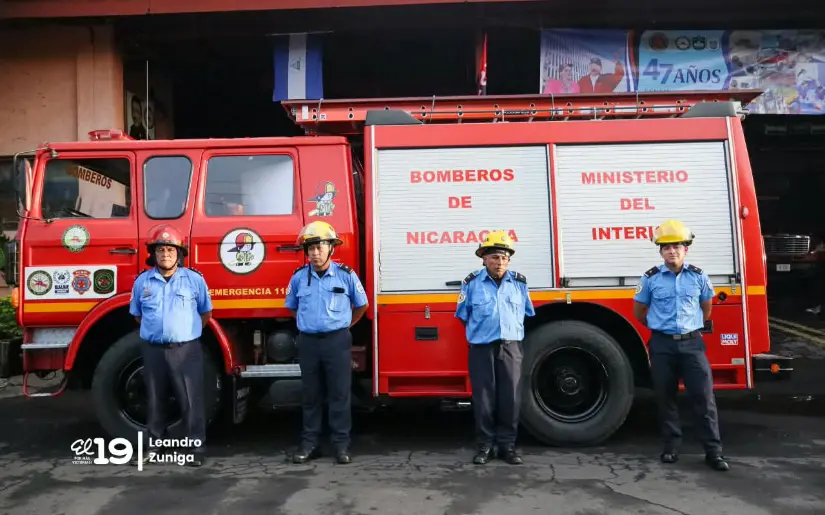 BOMBEROS--(11)