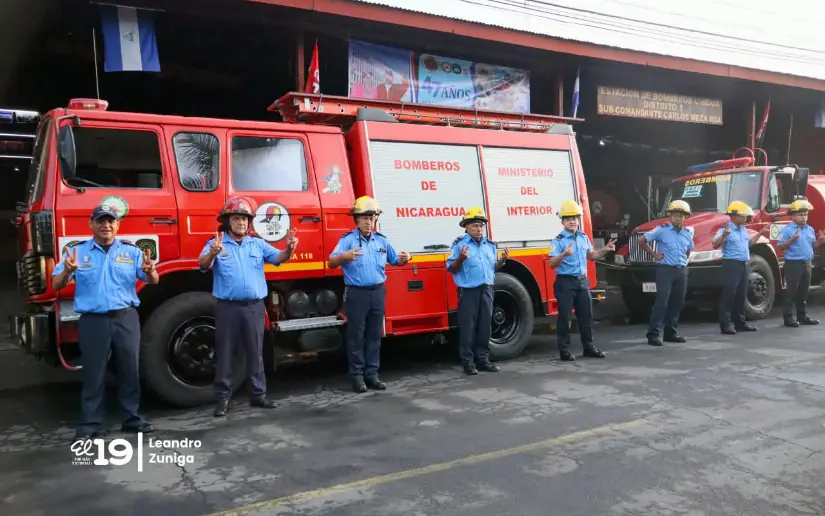 BOMBEROS--(16)