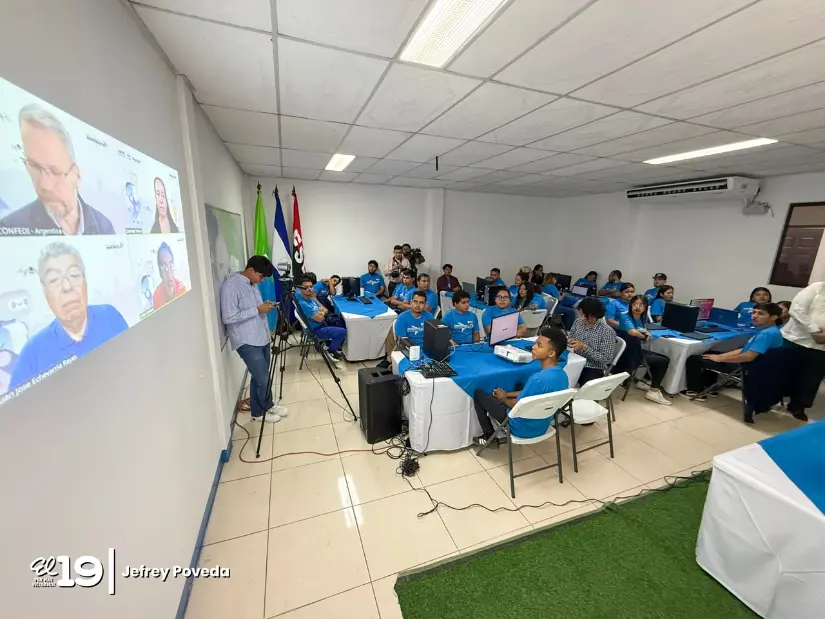RALLY-12
