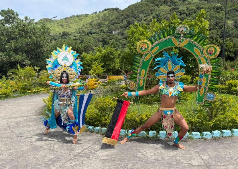 HUIPIL-(16)