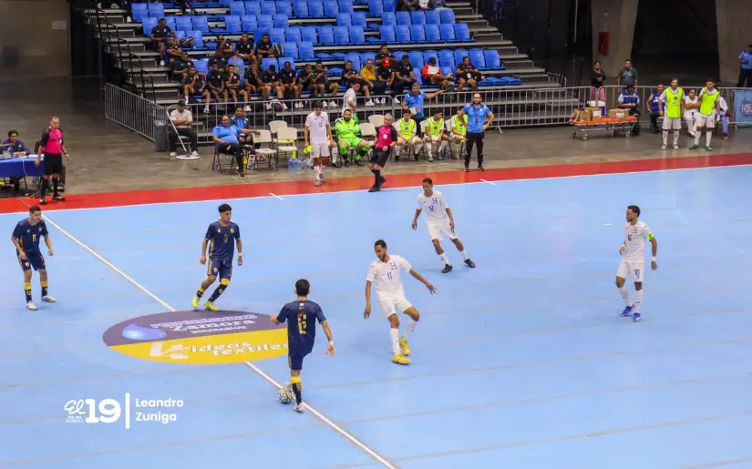 FUTSAL--(13)