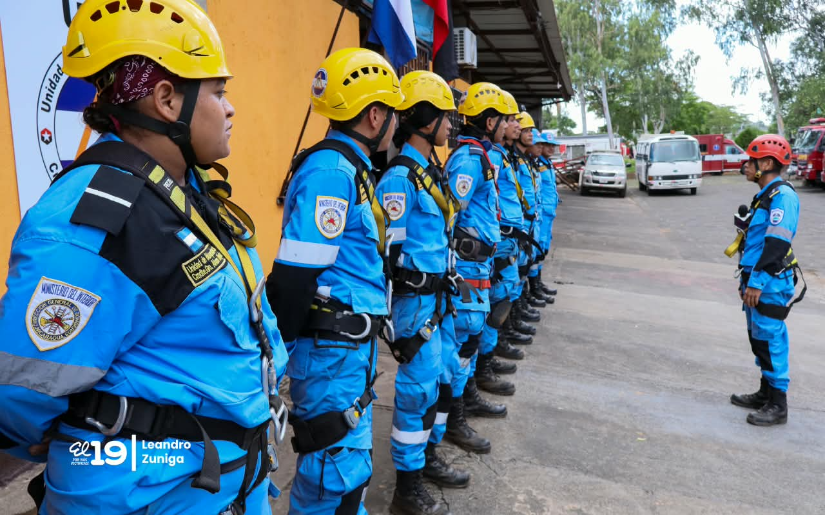 BOMBEROS-36