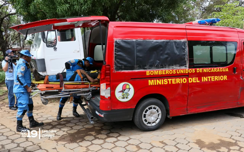 BOMBEROS-4