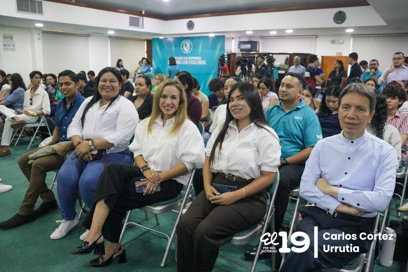 UAM16