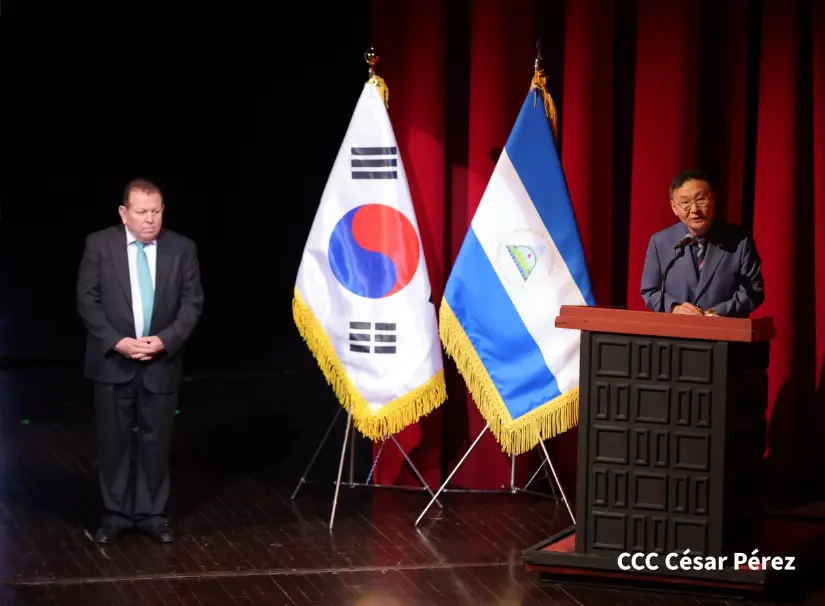 COREA--(12)