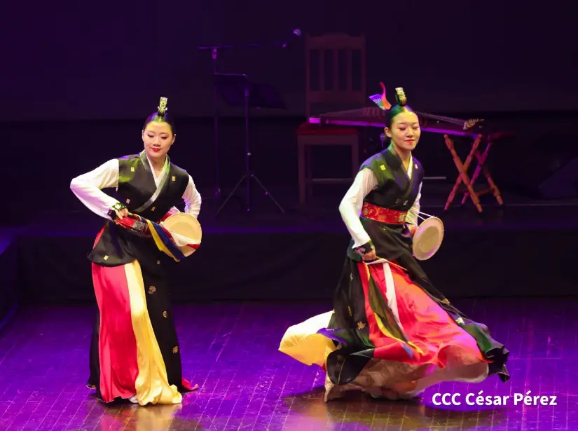 COREA--(18)