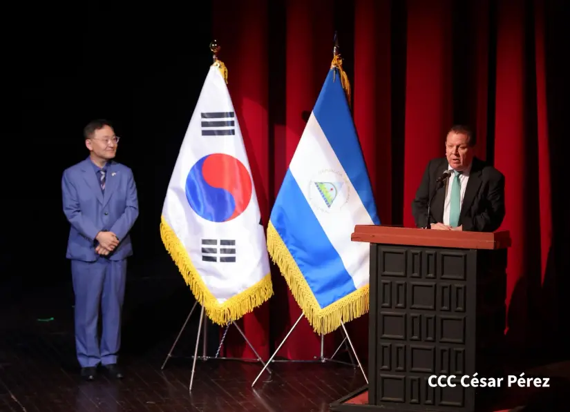 COREA--(27)