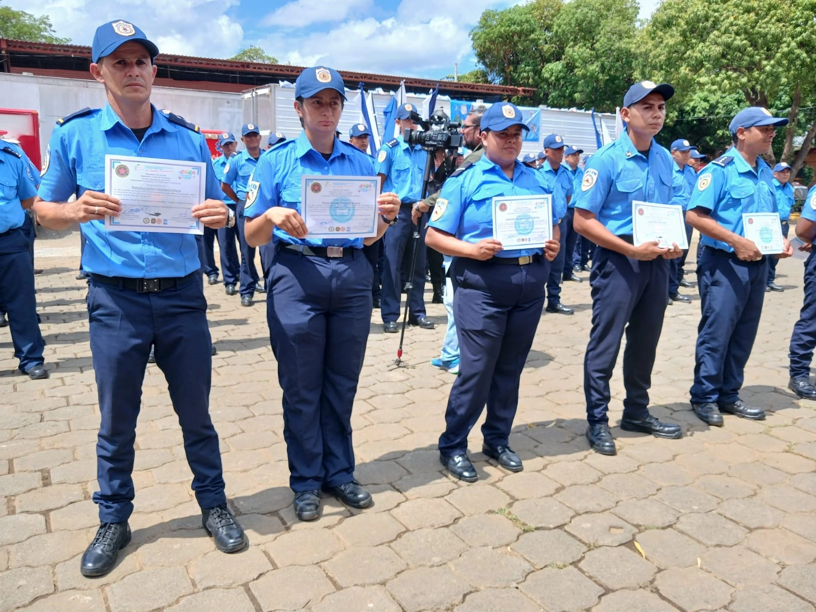 BOMBEROS8