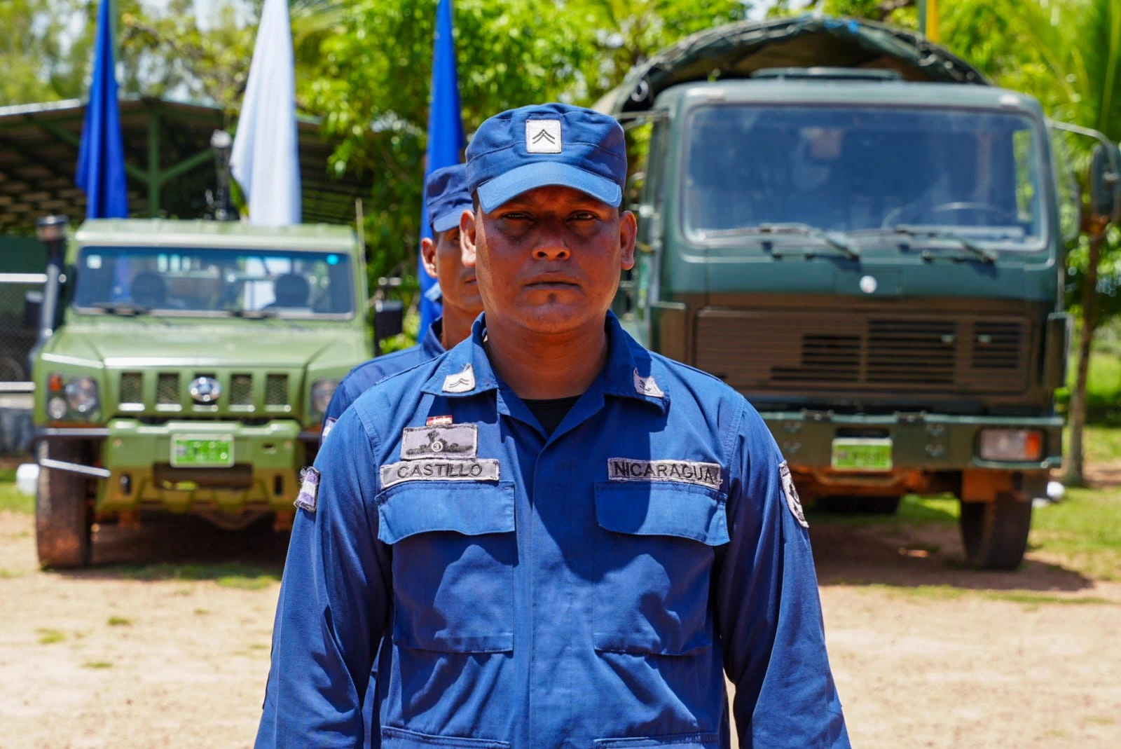 COMANDO-(23)