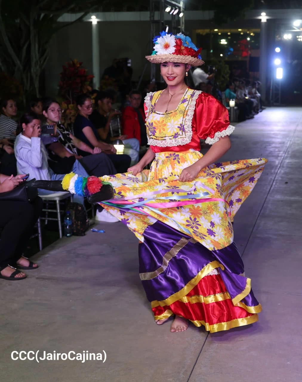 HUIPIL-(6)