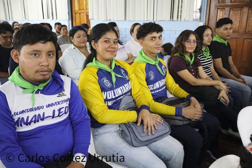 RALLY-(2)