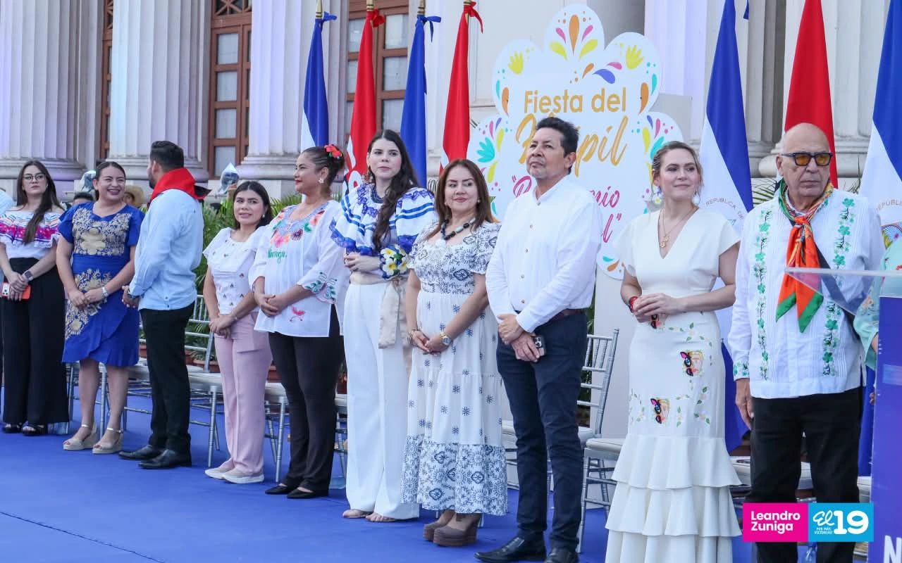 HUIPIL11