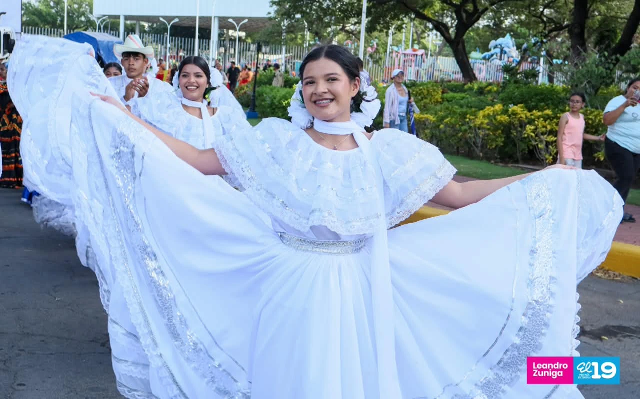 HUIPIL29