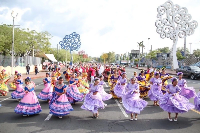 HUIPIL14