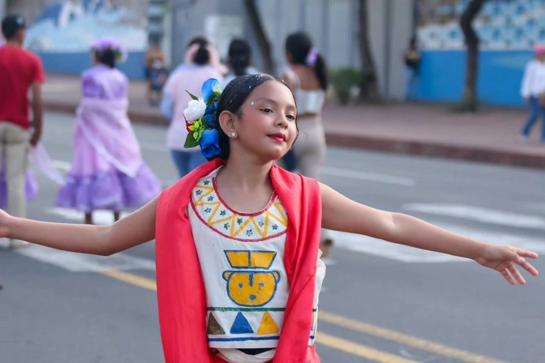 HUIPIL16