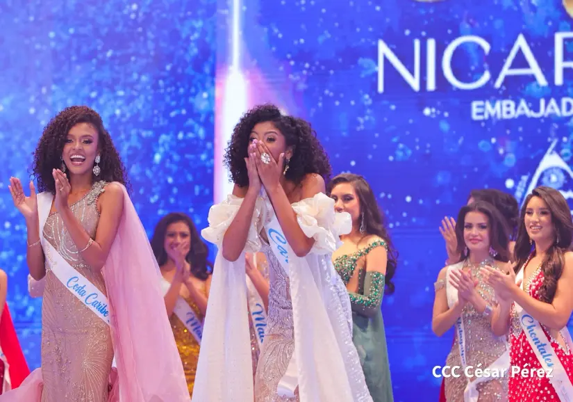 REINAS--(81)