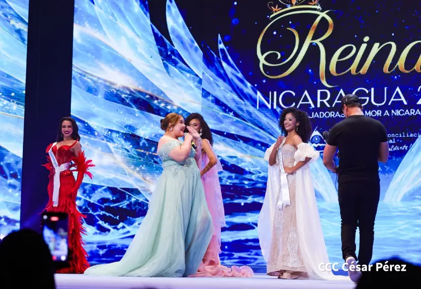 REINAS--(85)