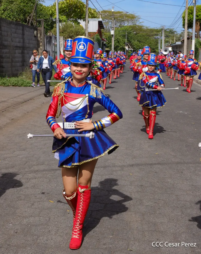 Desfile-Escolar-18