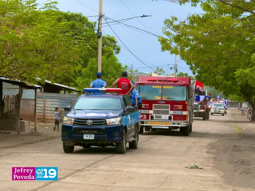 BOMBEROS-15