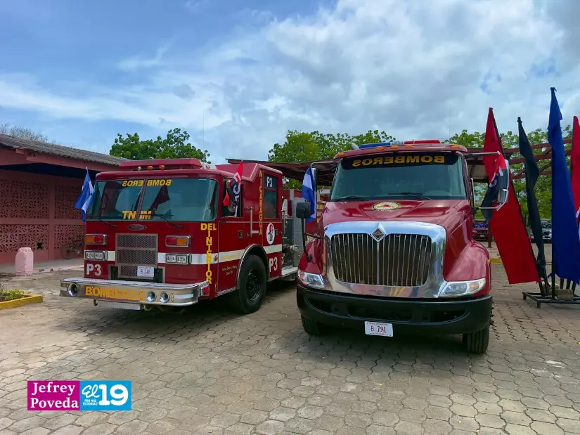 BOMBEROS-27