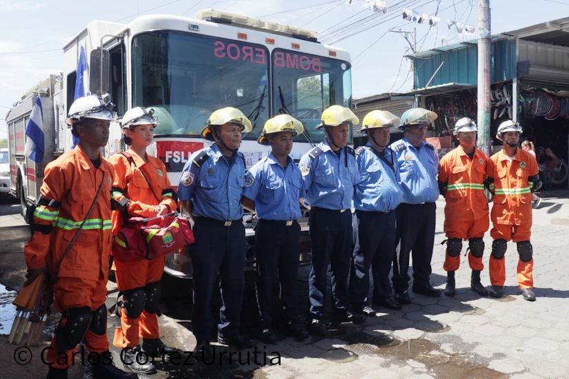 BOMBEROS1