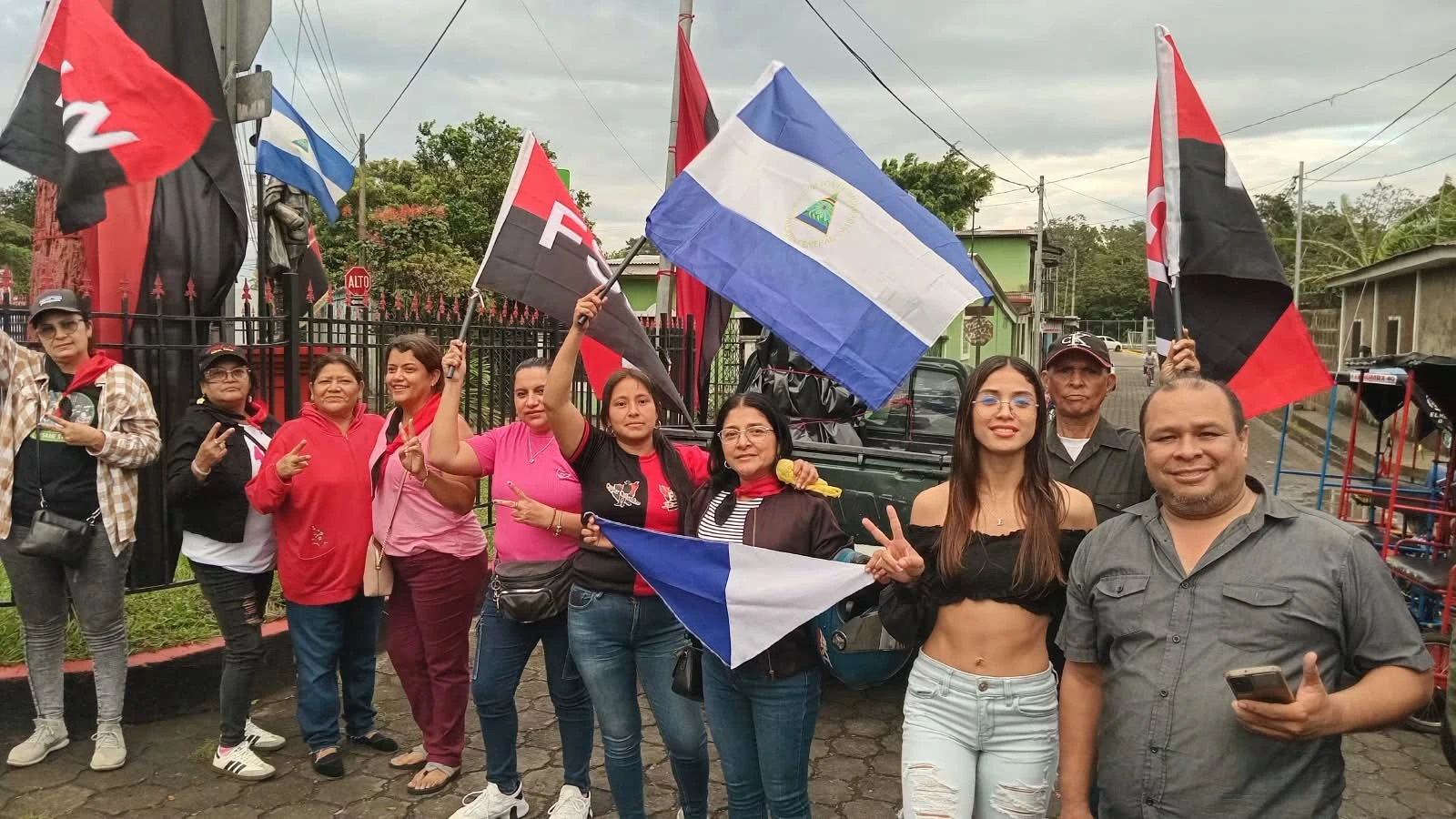 REINA-CARAZO6