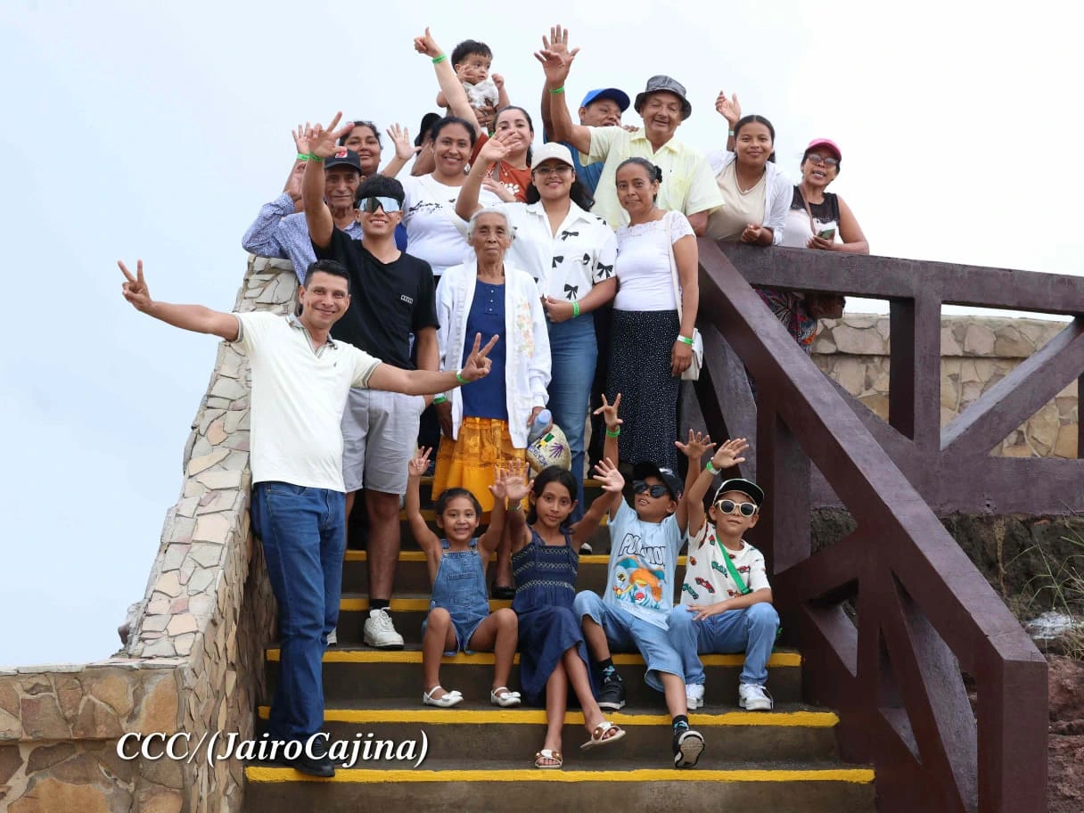 VOLCAN-(13)