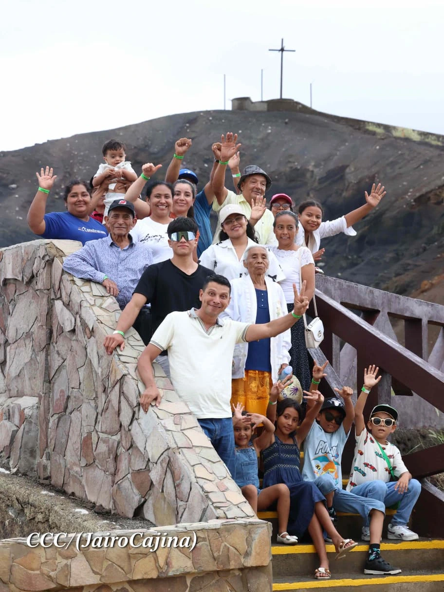 VOLCAN-(14)