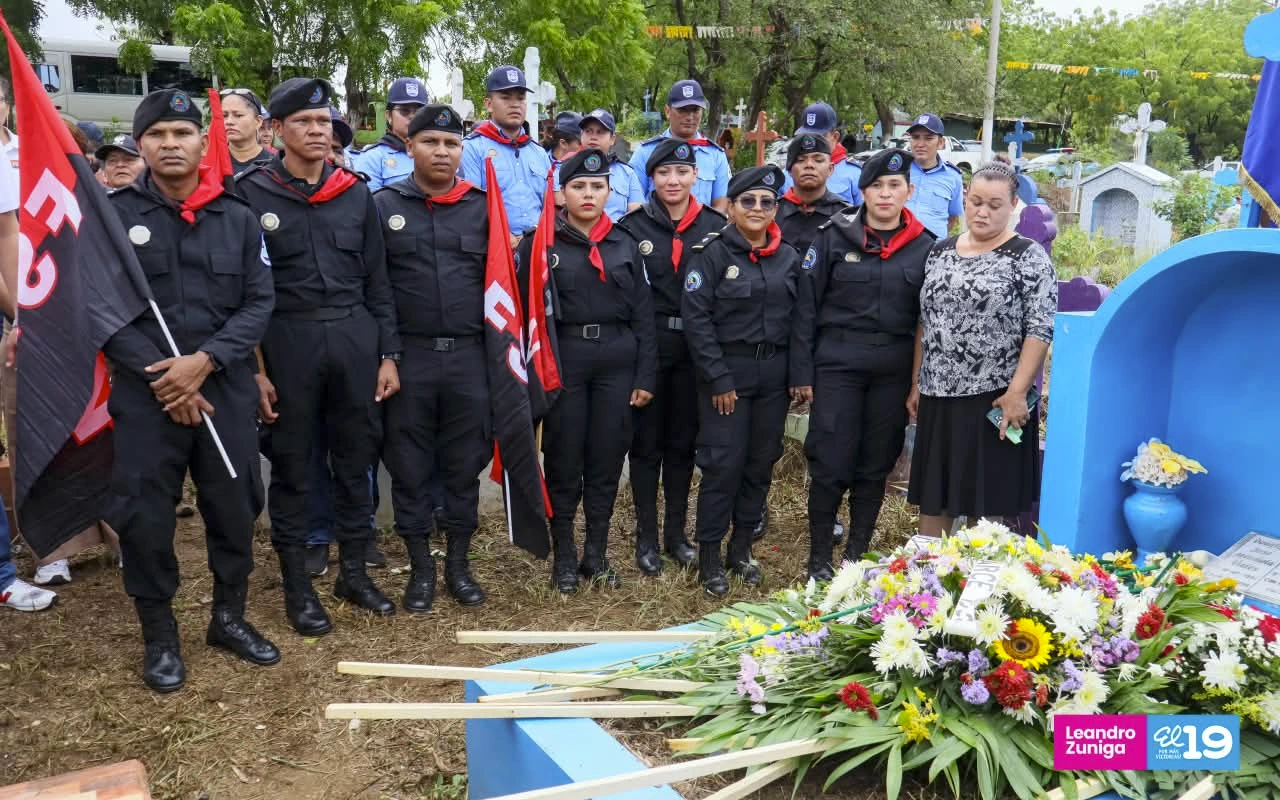 POLICIA-(13)