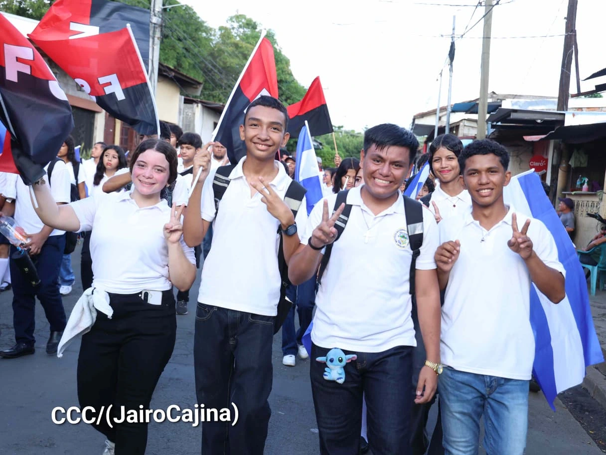 CAMINATA-(25)