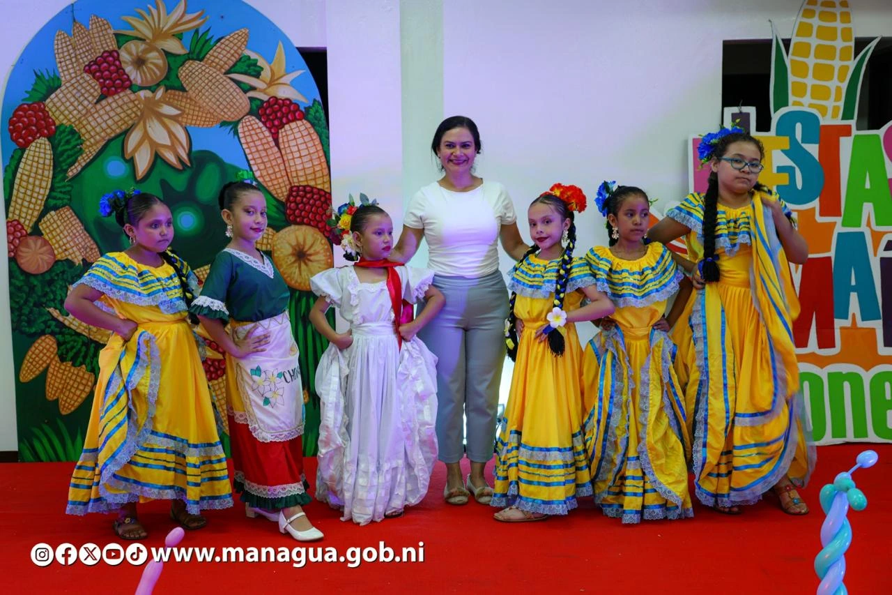 HUIPIL-(1)