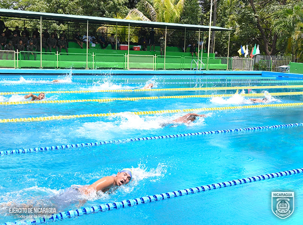 CAMPEONATO-DE-NATACION7